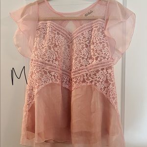 Beautiful blouse! For work or play